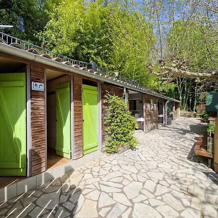 Camping Le Camp Des Gorges Vallon-Pont-dʼArc